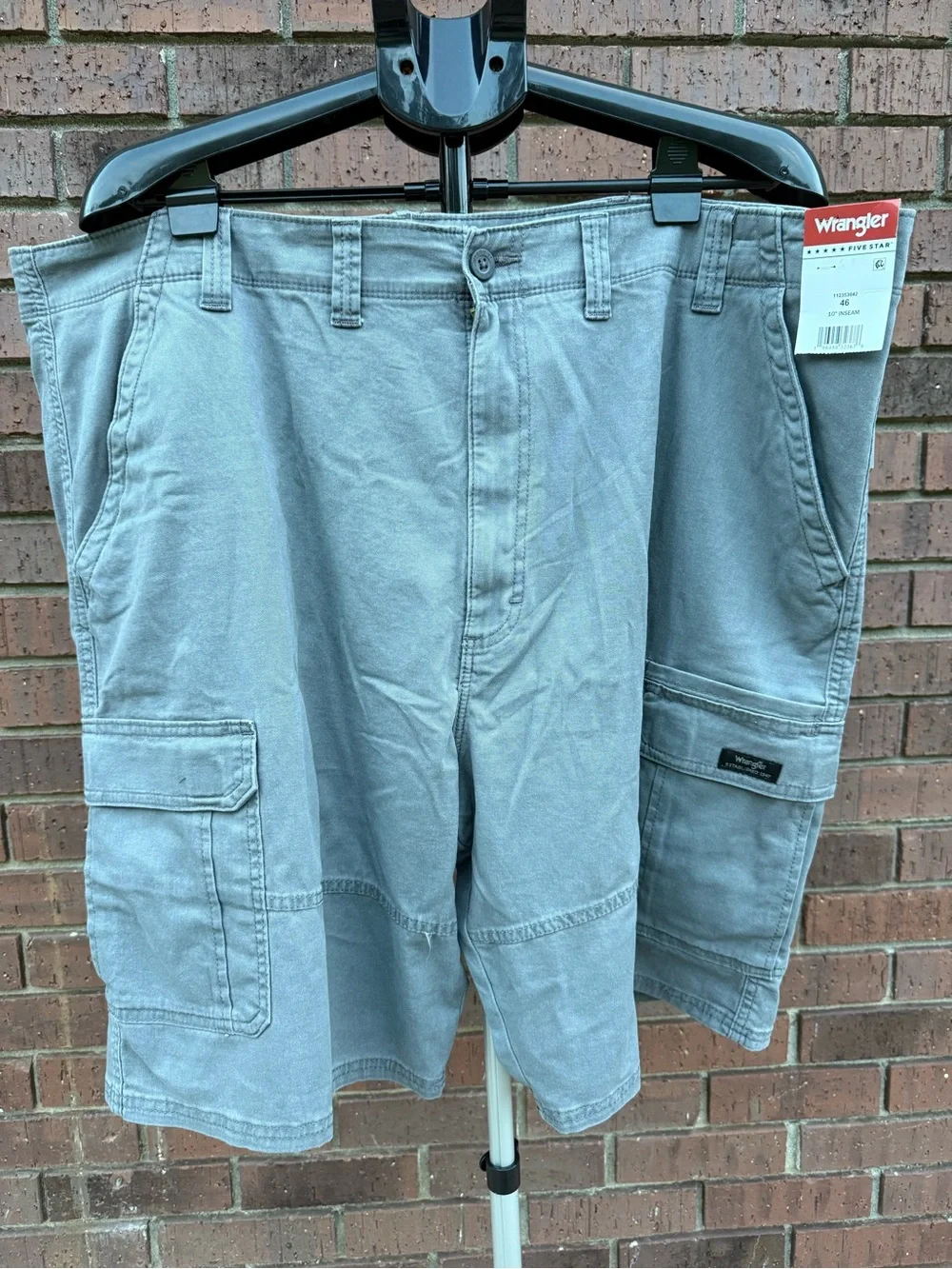 Wrangler Five Star Heritage Relaxed Fit Cargo Shorts Gray Flat Front Size 46 New